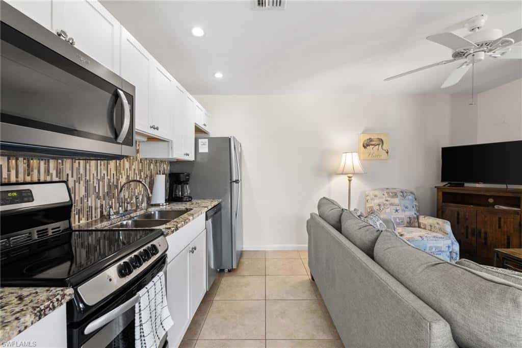 1811 Olde Middle Gulf Dr #10, Sanibel, photo 10