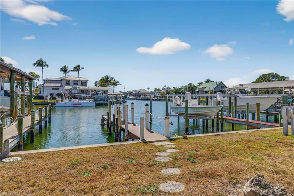 12130 Siesta Dr, Fort Myers Beach, photo 4