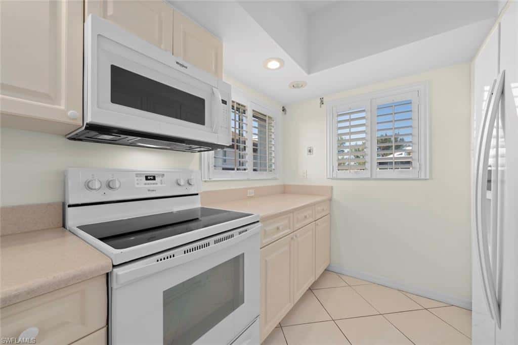 255 Periwinkle Way #5b, Sanibel, photo 10