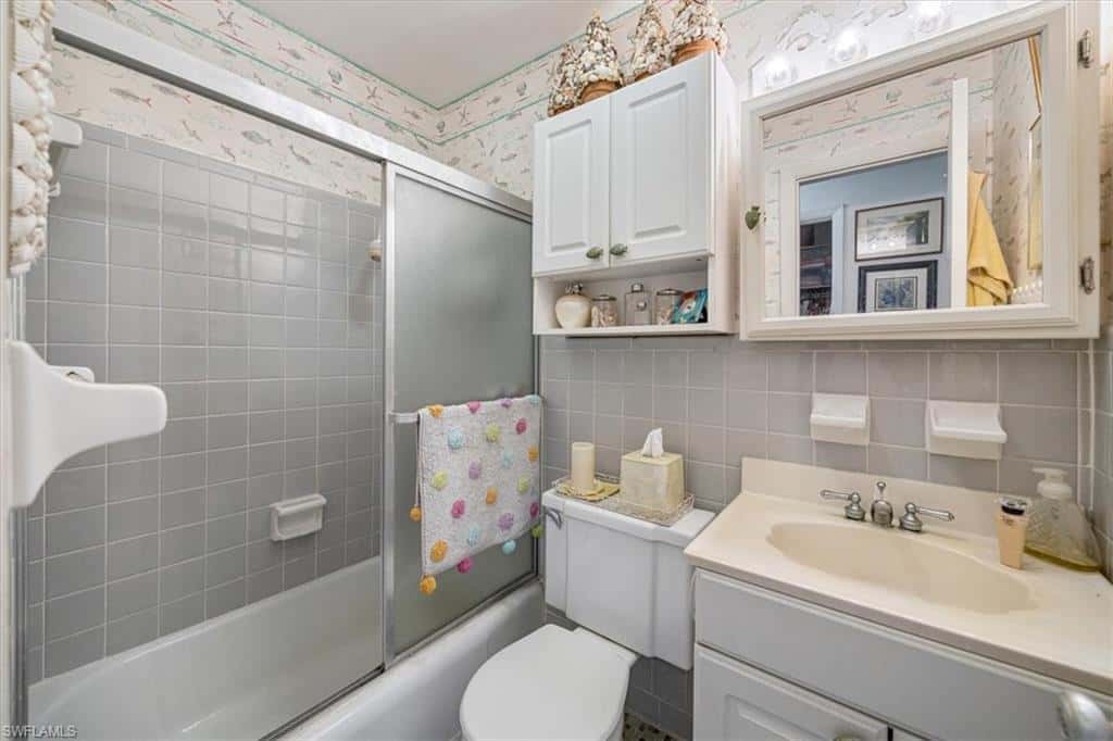 1550 Gulf Shore Blvd #w2, Naples, photo 17