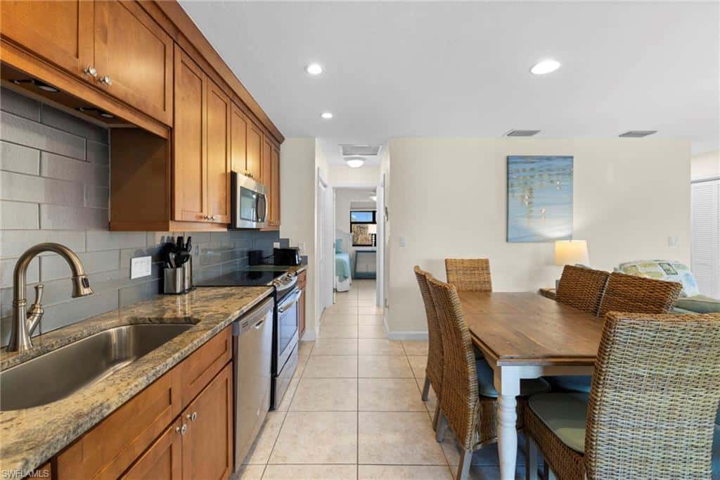 1811 Olde Middle Gulf Dr #1, Sanibel, photo 7