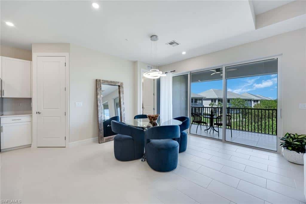 273 Indies Dr #202, Naples, photo 4