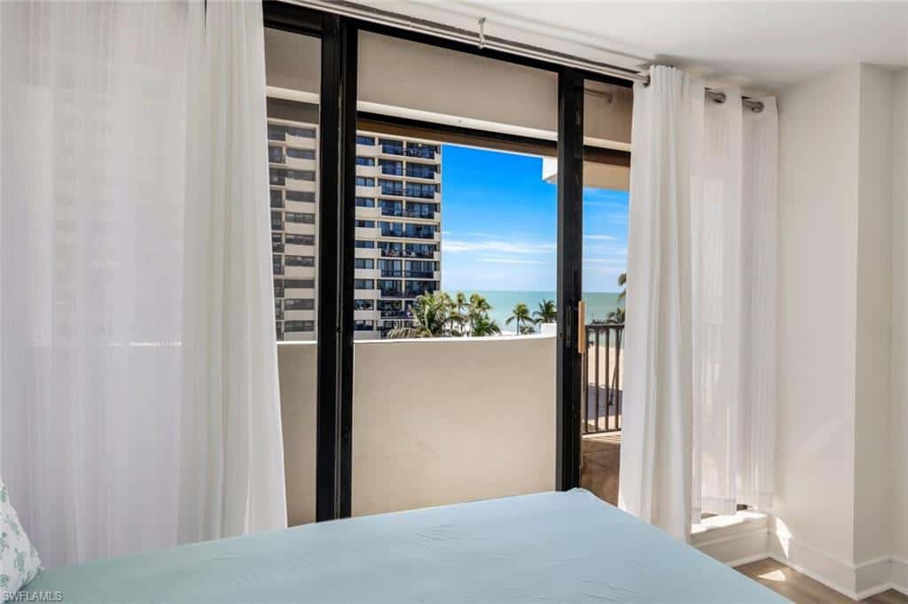 4005 Gulf Shore Blvd #404, Naples, photo 16