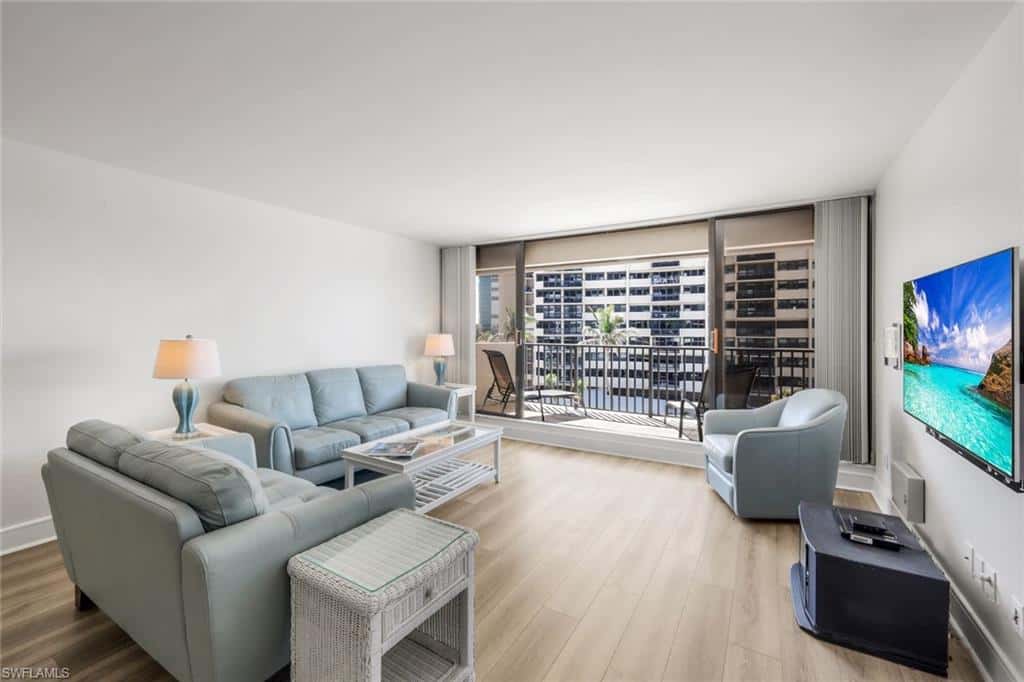 4005 Gulf Shore Blvd #404, Naples, photo 9