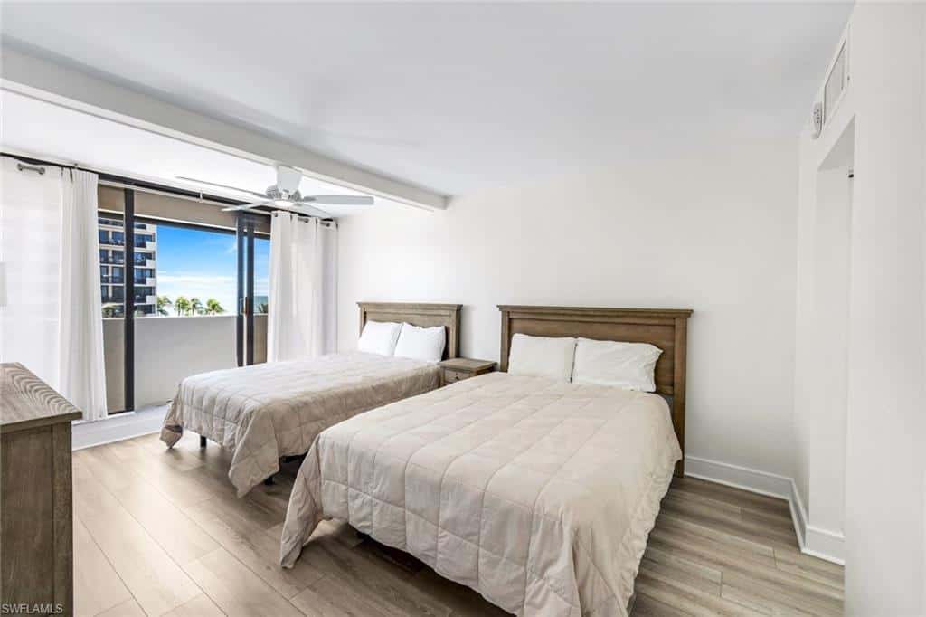 4005 Gulf Shore Blvd #404, Naples, photo 11