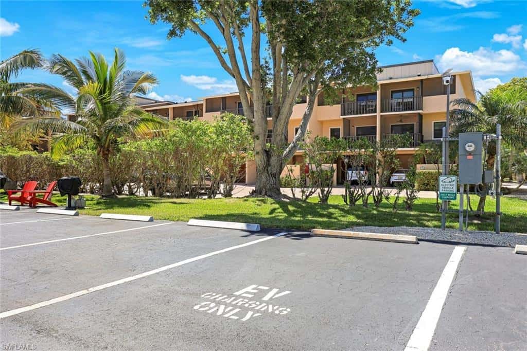 1141 Collier Blvd #107, Marco Island, photo 28