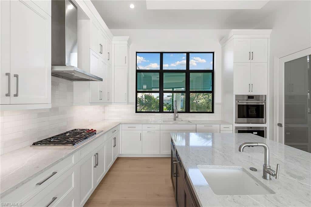 1285 Orange Ct, Marco Island, photo 15