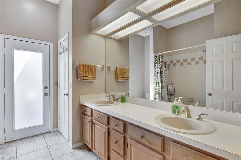 2024 Imperial Cir, Naples, photo 24