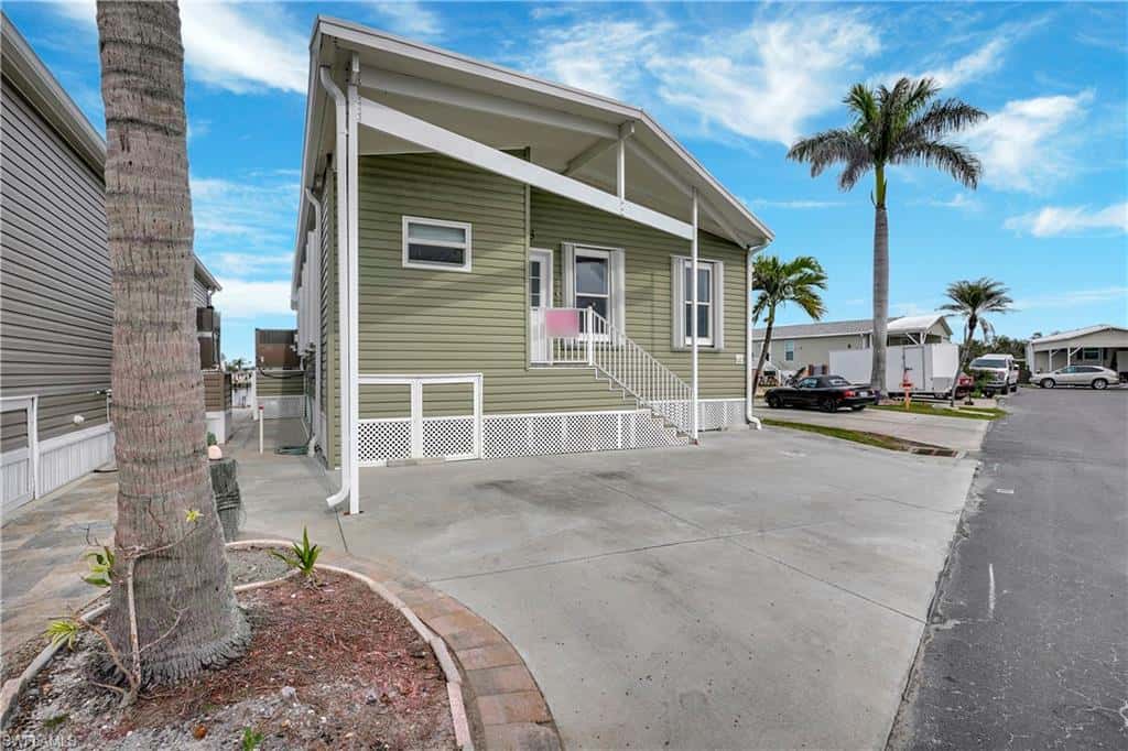 83 Blackbeard Way, Fort Myers Beach, photo 41