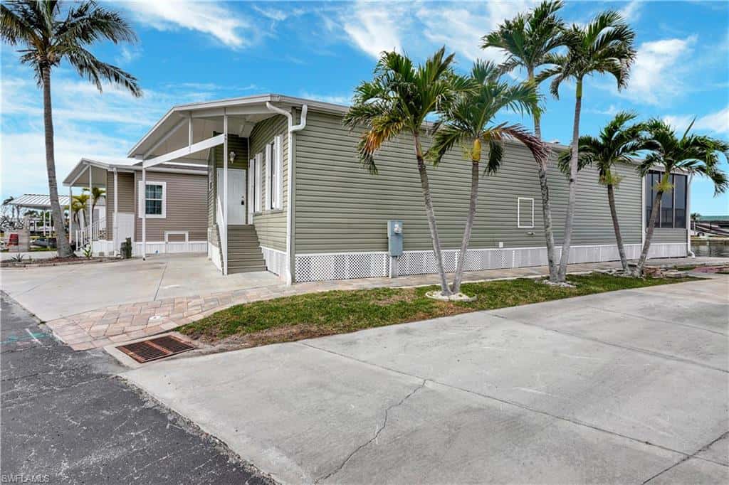 83 Blackbeard Way, Fort Myers Beach, photo 42