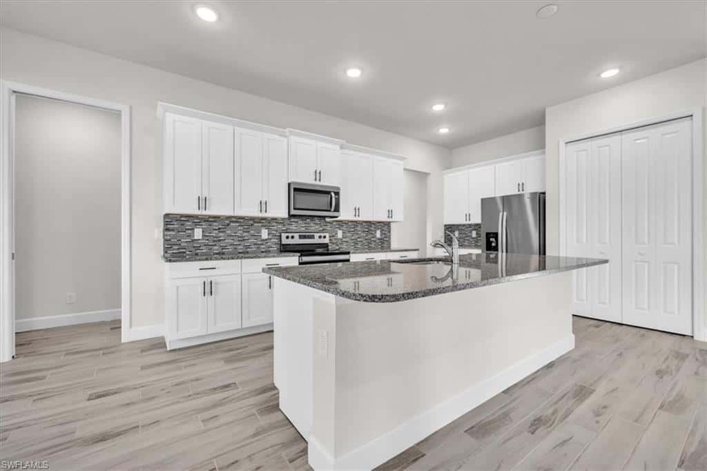 459 2nd Pl, Cape Coral, photo 6
