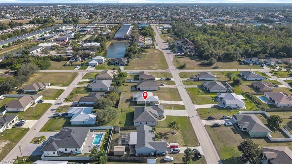 459 2nd Pl, Cape Coral, photo 36