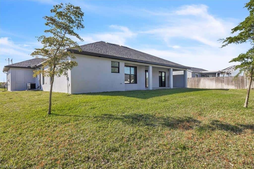 459 2nd Pl, Cape Coral, photo 32