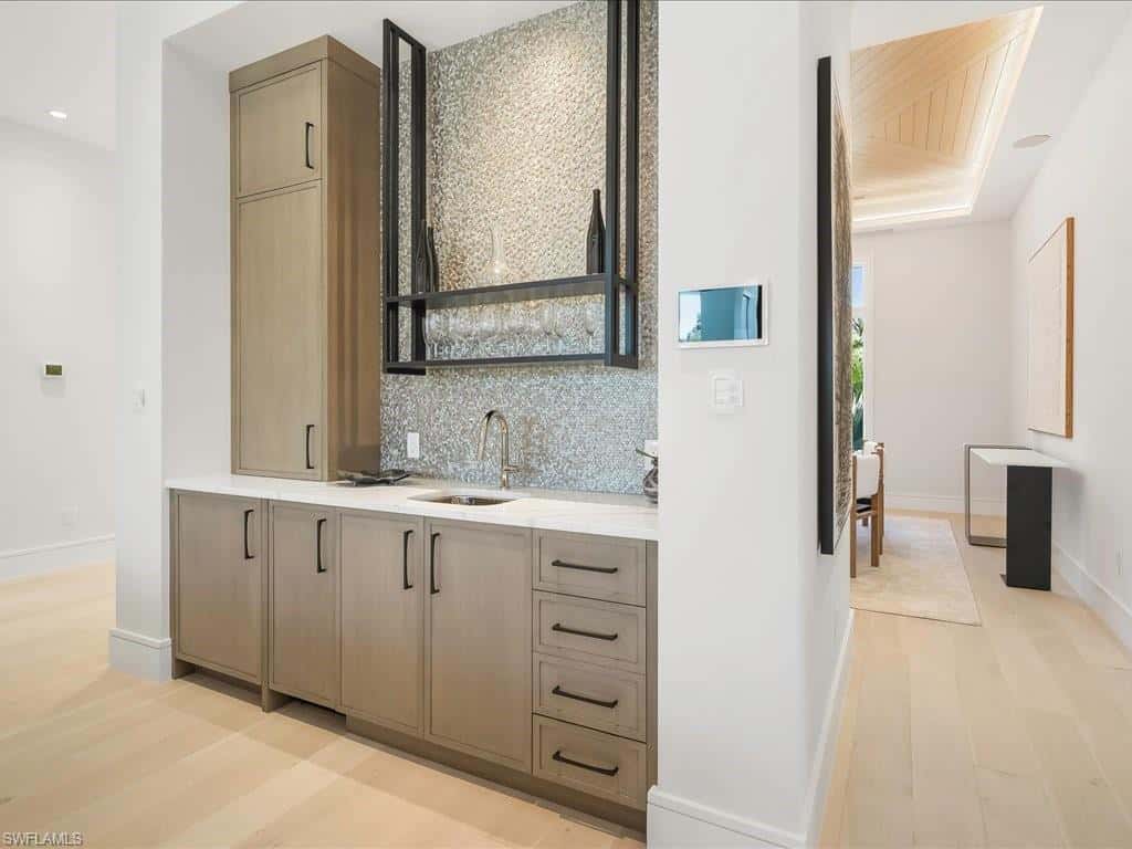 612 Binnacle Dr, Naples, photo 8