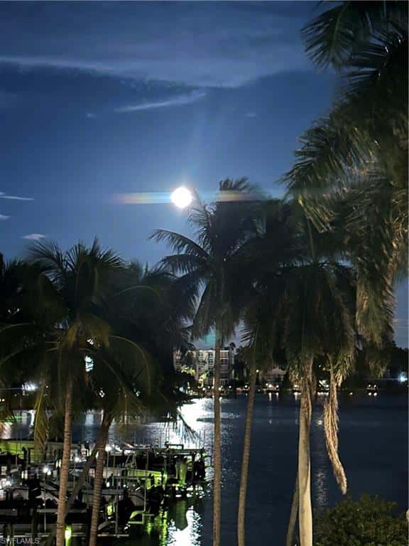 4031 Gulf Shore Blvd #3e, Naples, photo 38