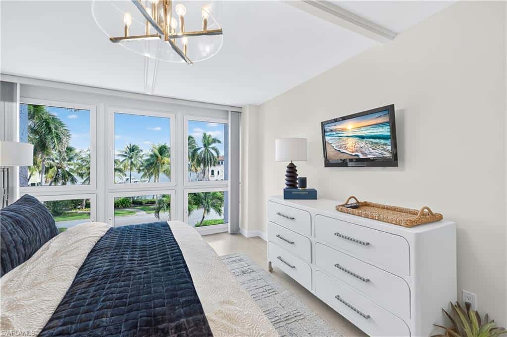 4031 Gulf Shore Blvd #3e, Naples, photo 18