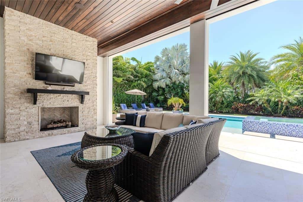 702 Bobwhite Ln, Naples, photo 34