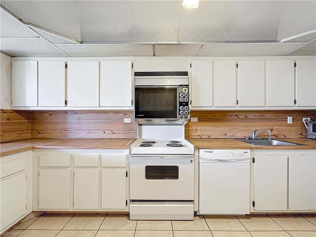 20225 34th Ct, Miami, photo 18