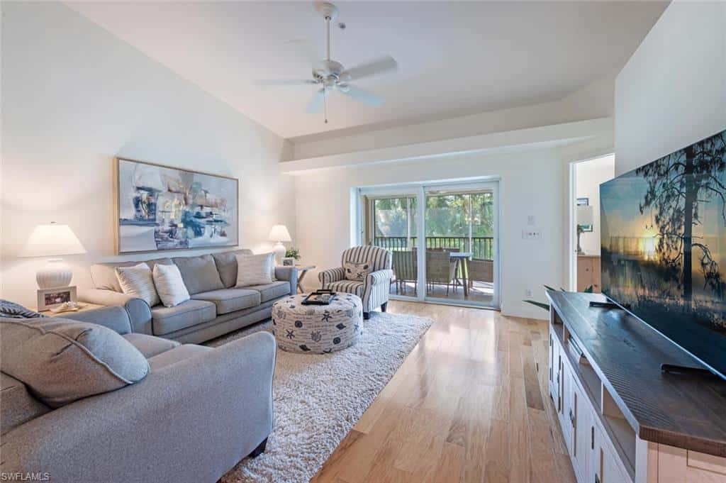 8600 Naples Heritage Dr #526, Naples, photo 9