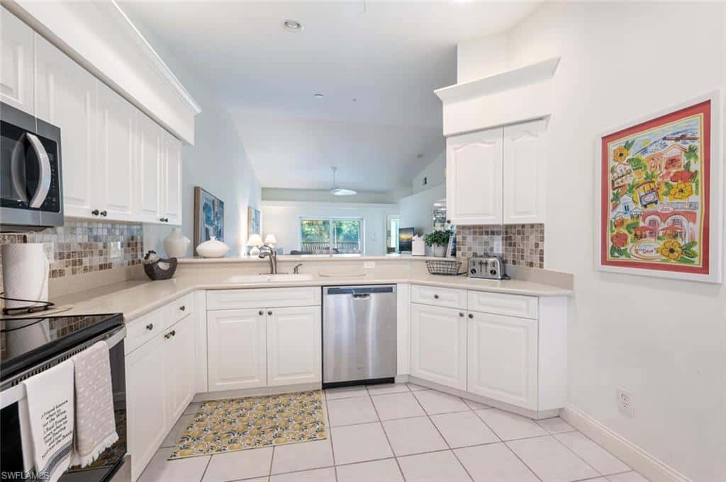 8600 Naples Heritage Dr #526, Naples, photo 18
