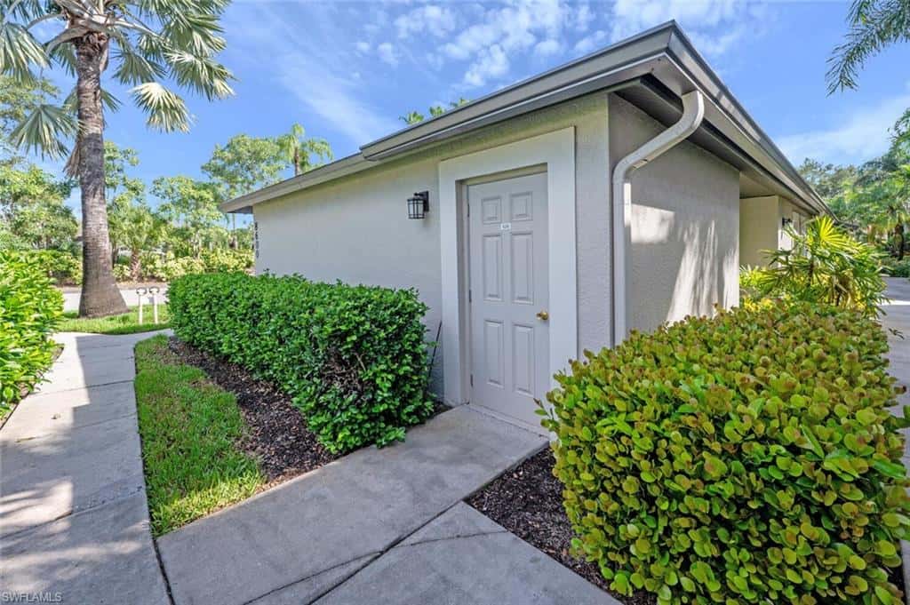 8600 Naples Heritage Dr #526, Naples, photo 35