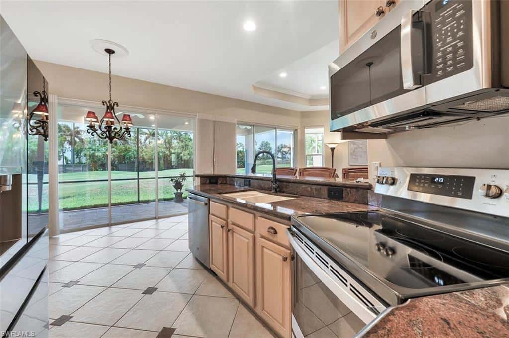 317 Harvard Ln, Naples, photo 15
