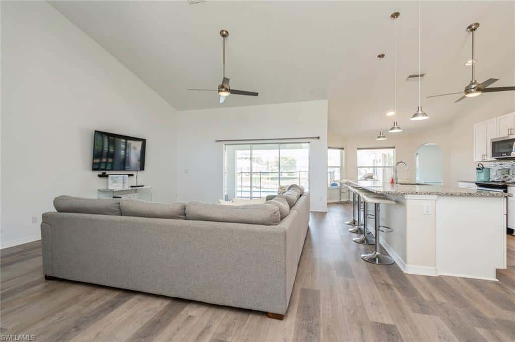 1921 12th St, Cape Coral, photo 5