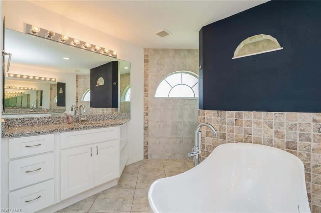 1921 12th St, Cape Coral, photo 39