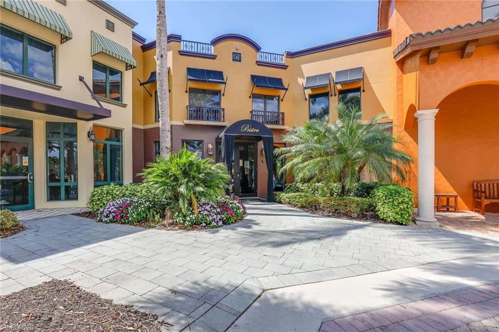 9134 Chula Vista St #125, Naples, photo 38