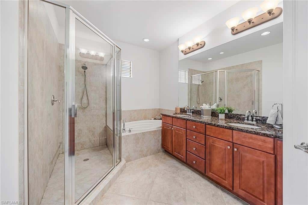 9134 Chula Vista St #125, Naples, photo 15