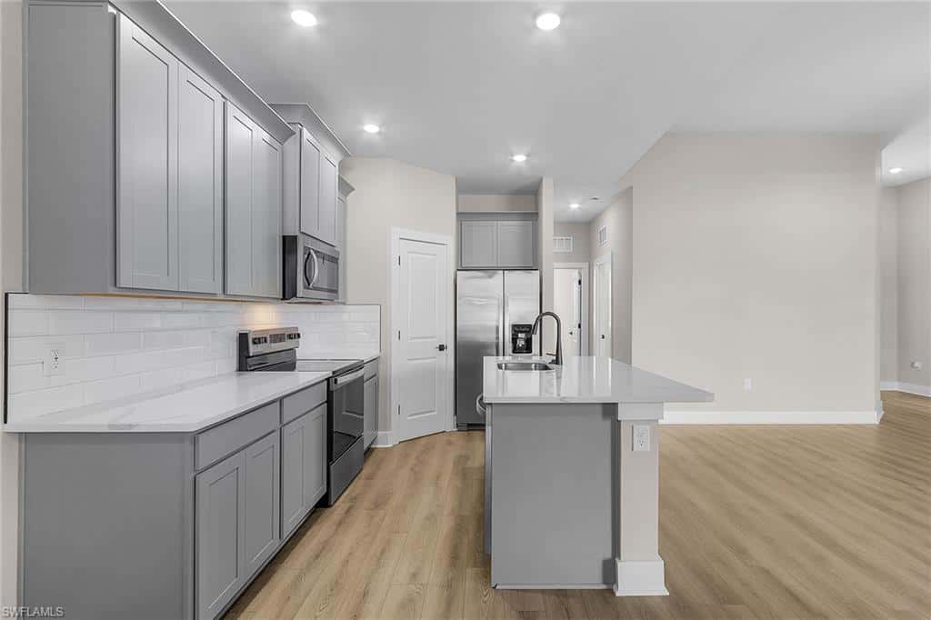 923 Admiral Bull Halsey Ave, Labelle, photo 9