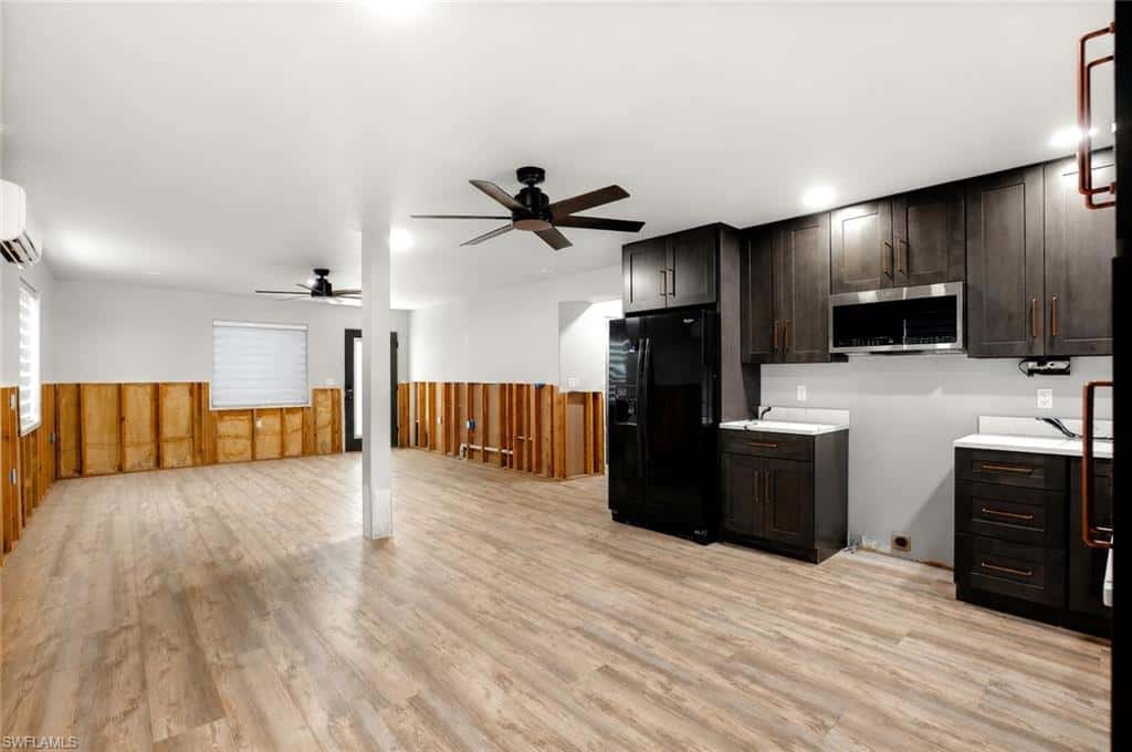 340 Crescent St, Fort Myers Beach, photo 22