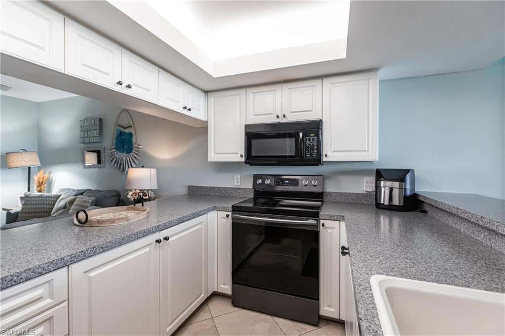 40 Seagate Dr #202a, Naples, photo 19