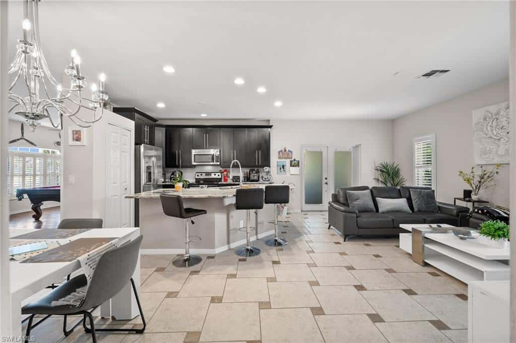 2017 Cape Coral Pkwy, Cape Coral, photo 16
