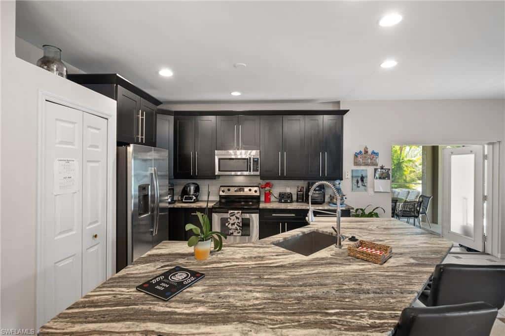 2017 Cape Coral Pkwy, Cape Coral, photo 33
