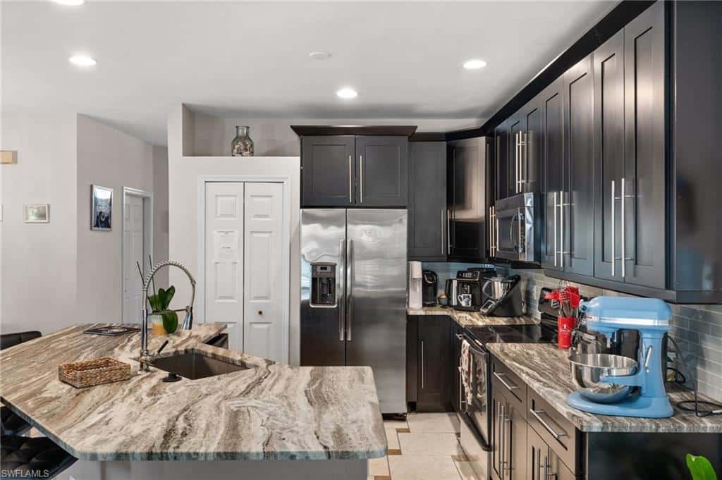2017 Cape Coral Pkwy, Cape Coral, photo 31