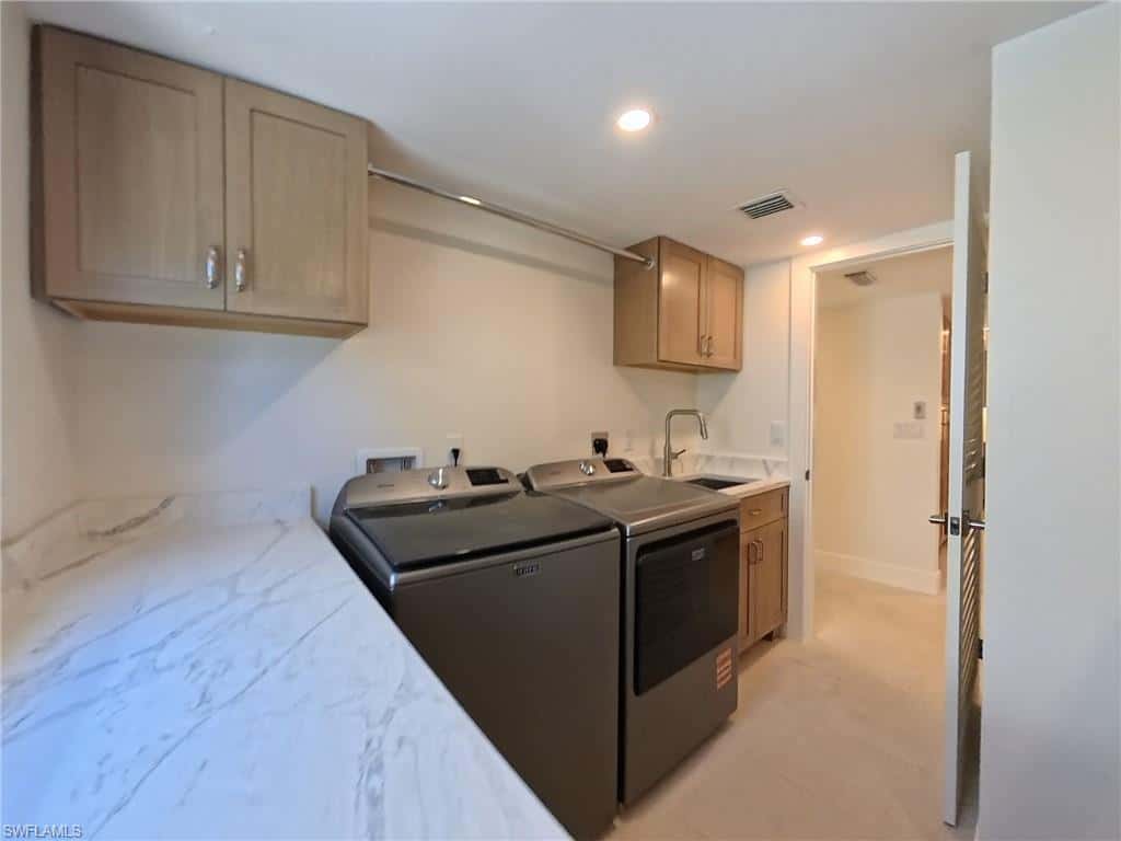 2959 Gulf Dr #204, Sanibel, photo 32