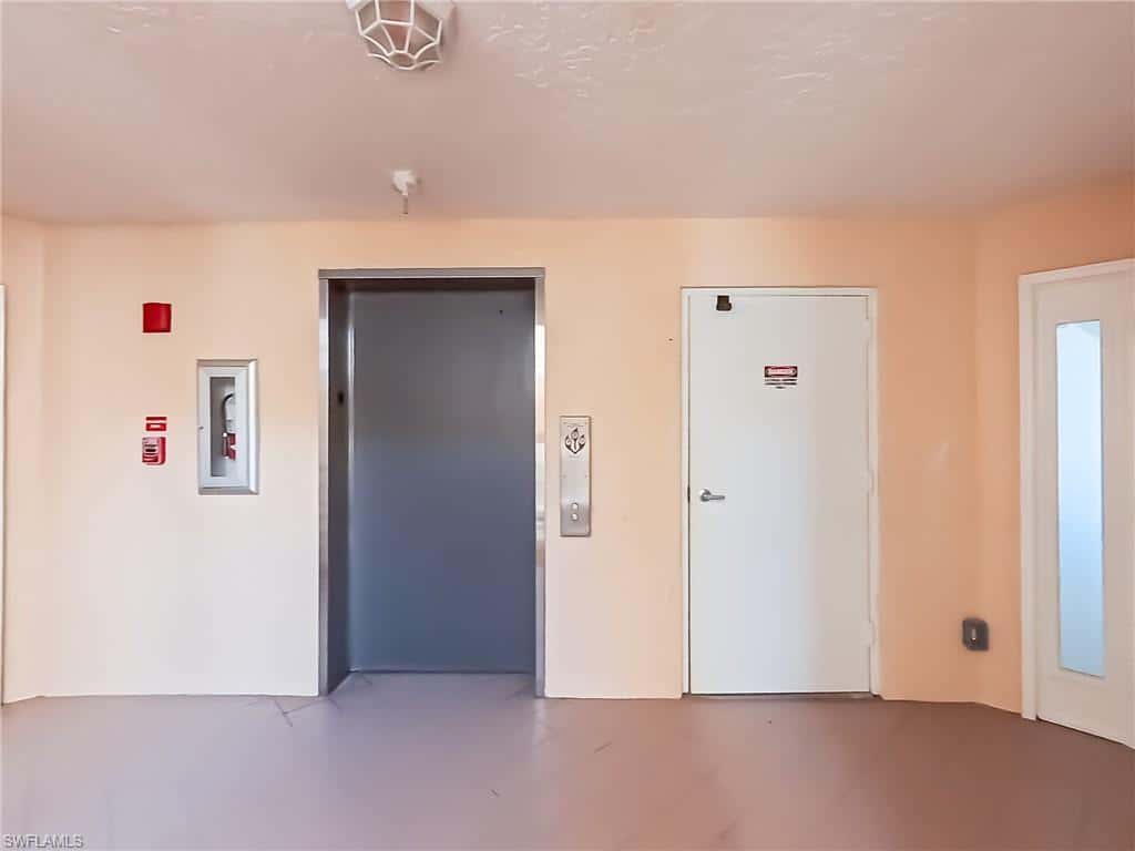 2959 Gulf Dr #204, Sanibel, photo 35
