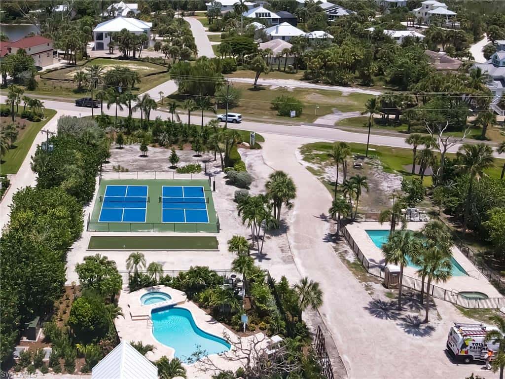 2959 Gulf Dr #204, Sanibel, photo 4