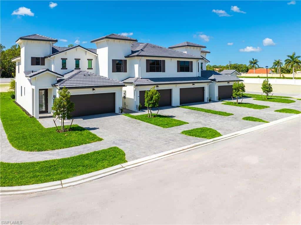 6093 Barbara Cir, Naples, photo 10