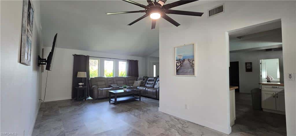 1610 Cornwallis Pkwy, Cape Coral, photo 9