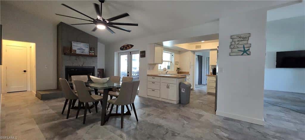 1610 Cornwallis Pkwy, Cape Coral, photo 4