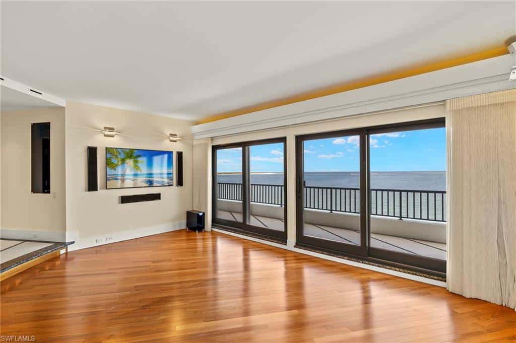 625 La Peninsula Blvd #625, Naples, photo 5