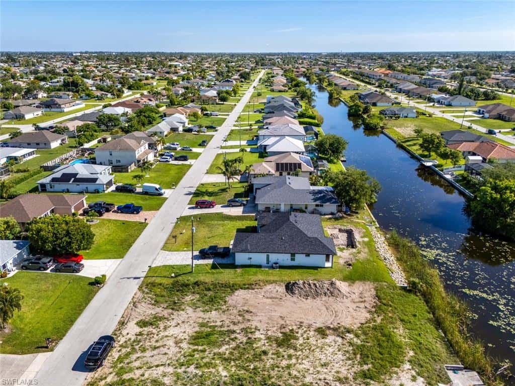 3607 8th Ct, Cape Coral, photo 37