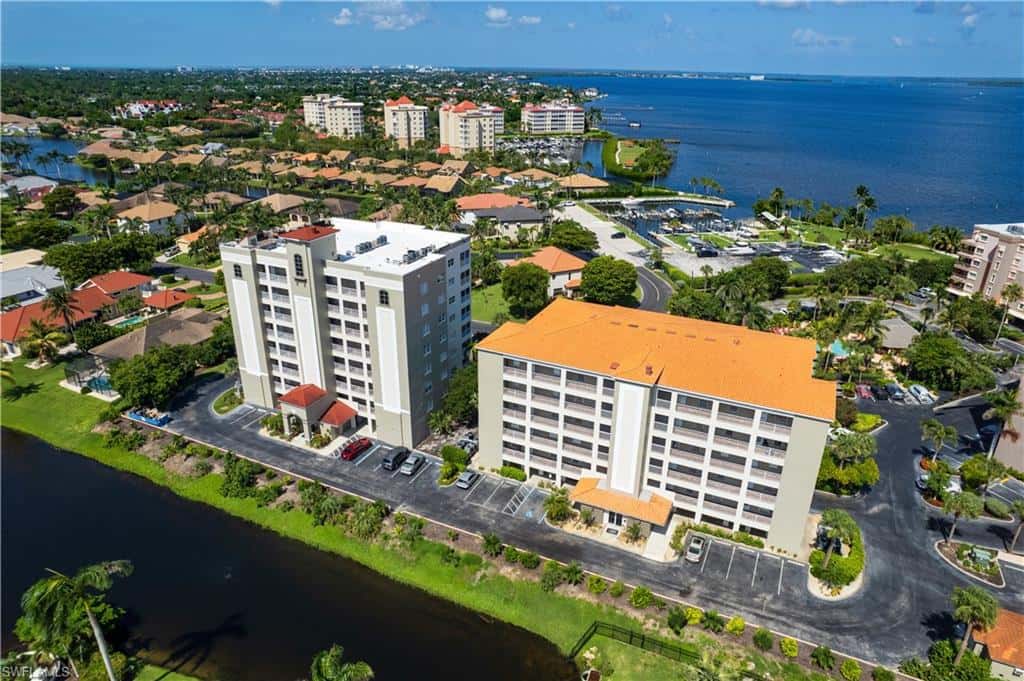 14817 Laguna Dr #403, Fort Myers, photo 6