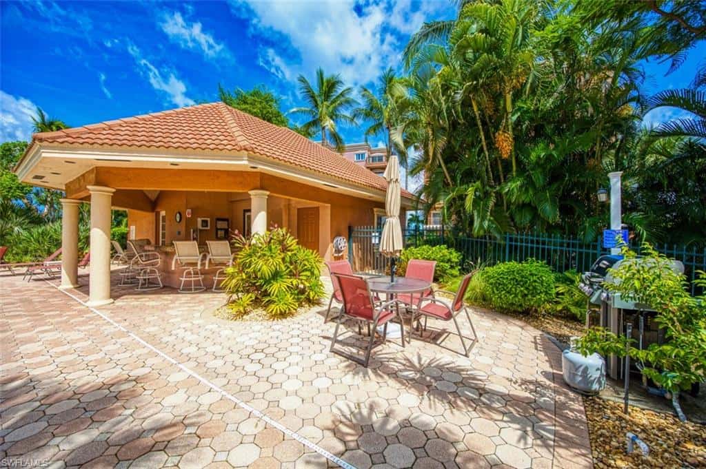 14817 Laguna Dr #403, Fort Myers, photo 12