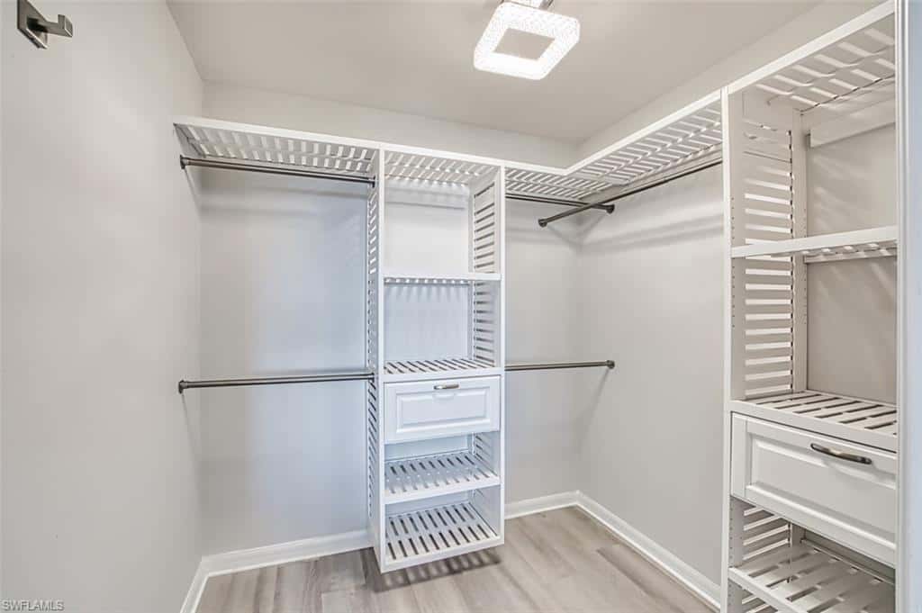 14817 Laguna Dr #403, Fort Myers, photo 34