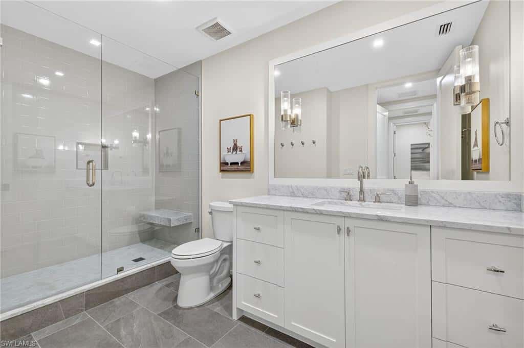 1820 Gulf Shore Blvd #202, Naples, photo 27