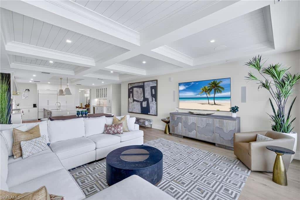 1820 Gulf Shore Blvd #202, Naples, photo 13