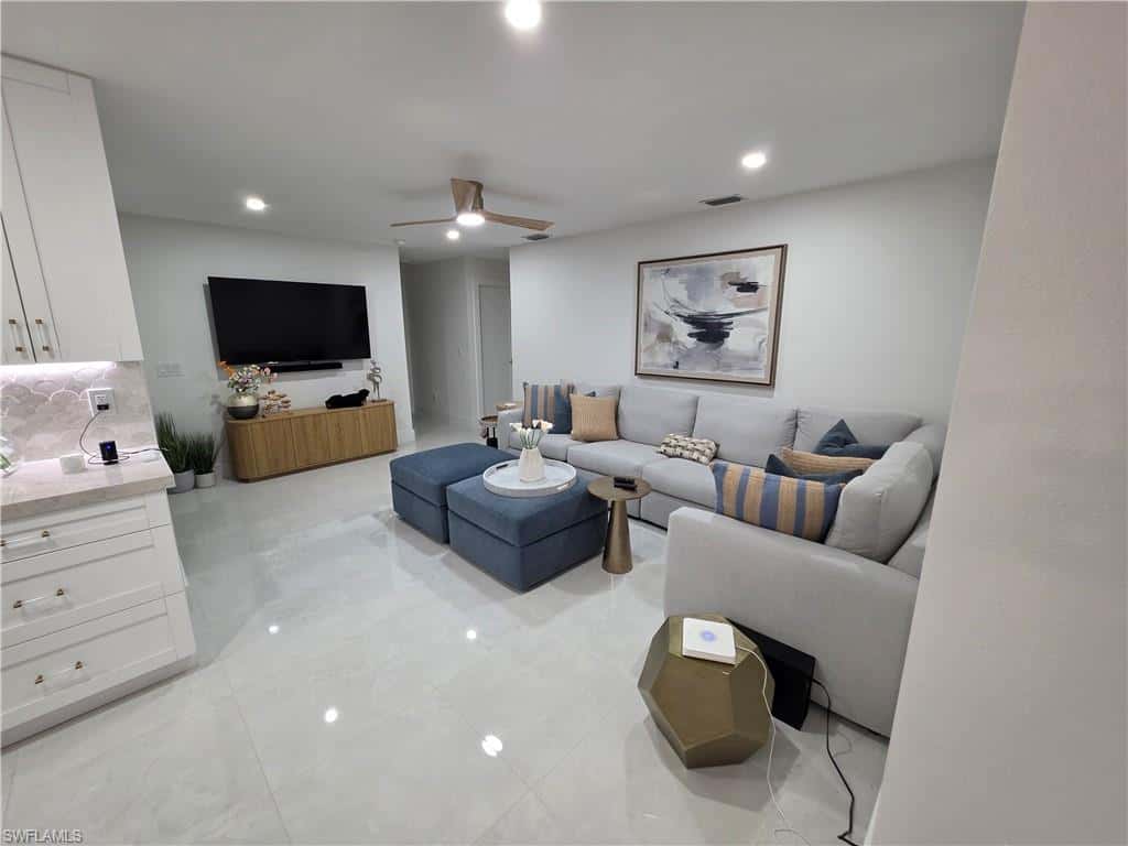 125 41st Ter, Cape Coral, photo 17